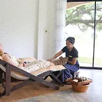 Royal River Kwai Resort And Spa