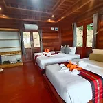 Kohjum Seafront Resort