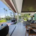 Fashionable Villa Malabar Beachfront 5 Bedrooms Plus 2 Kid\'S Bedrooms