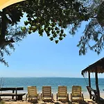 Season Bungalow
