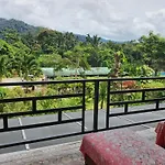 Khao Sok Country Resort