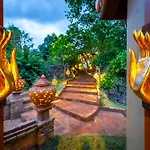 Kanlaya\'S Eyrie, Luxury Homestay