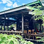 Suan Maprao Ko Kut Resort