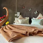 Mada Lanta Mai Keaw