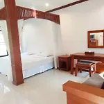 Thara Cholapruek Resort