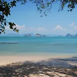 Niramaya Villa & Wellness