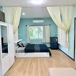 นพรัตน์การ์เด้นฮิลล์