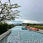 6Th Avenue Surin Condo