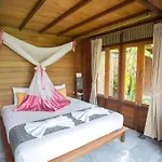 100 Islands Resort & Spa