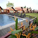 100 Islands Resort & Spa