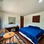 Lyndale Lodge