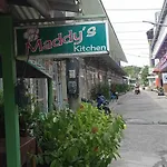 K&M House