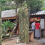 Lanta Valom Buri
