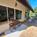 Sleep Pai Bed & Breakfast