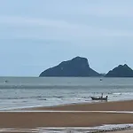 Astral Villa Huahin-Kuiburi