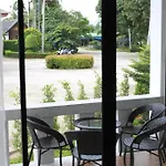 Shangrilah Bungalow