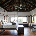 Chivit Thamma Da Mountain Home