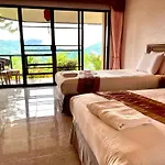 Maesalong Villa