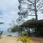 Tree Beach Resort