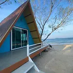 Tree Beach Resort