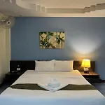 J Hotel