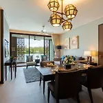 Luxury Apartments In The Laguna Near The Lake