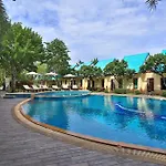 The Green Beach Resort