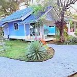 Mr.Yong Tour & Homestay