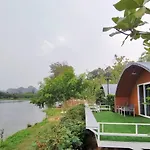 Manta Resort