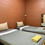 Maewin Guesthouse And Resort