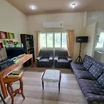Armthong Resort