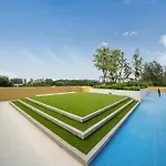 Laguna Beachside 1 Bedroom Apartment 2 Minutes From The Beach