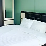 4 Palms Hotel Pratumanak Pattaya