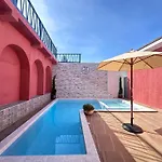Virawan Pool Kohlarn วิราวัน พลู รีสอร์ต ที่พักเกาะล้าน