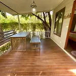 Rayonghouse Resort