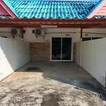 Kanjana Resort