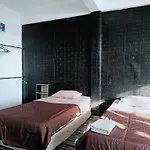 Tattoo\'S Hotel