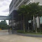Chaisaeng Villa