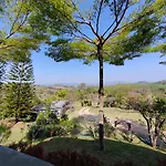 Baan Suan Plearndara
