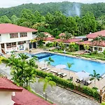 New Travel Beach Hotel & Resort