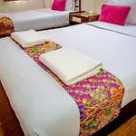 Lukmuang 2 Hotel