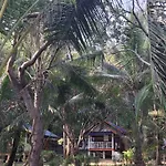 Baan Suan Kayoo 1 Long Beach Aow Yai