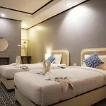 The Moon Night Ao Nang Hotel