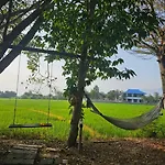 Tung Tong Homestay & Camping