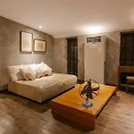 The Farmhouse At Polo Escape