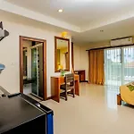 Lanta Garden Hill Resort & Apartments