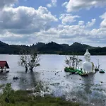 Baan Hotelier Resort
