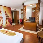 The Ligor City Hotel