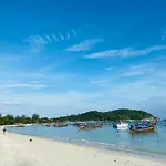 Bella Vista Beach Resort Koh Lipe