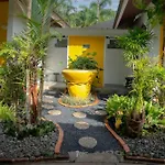 Loma Resort